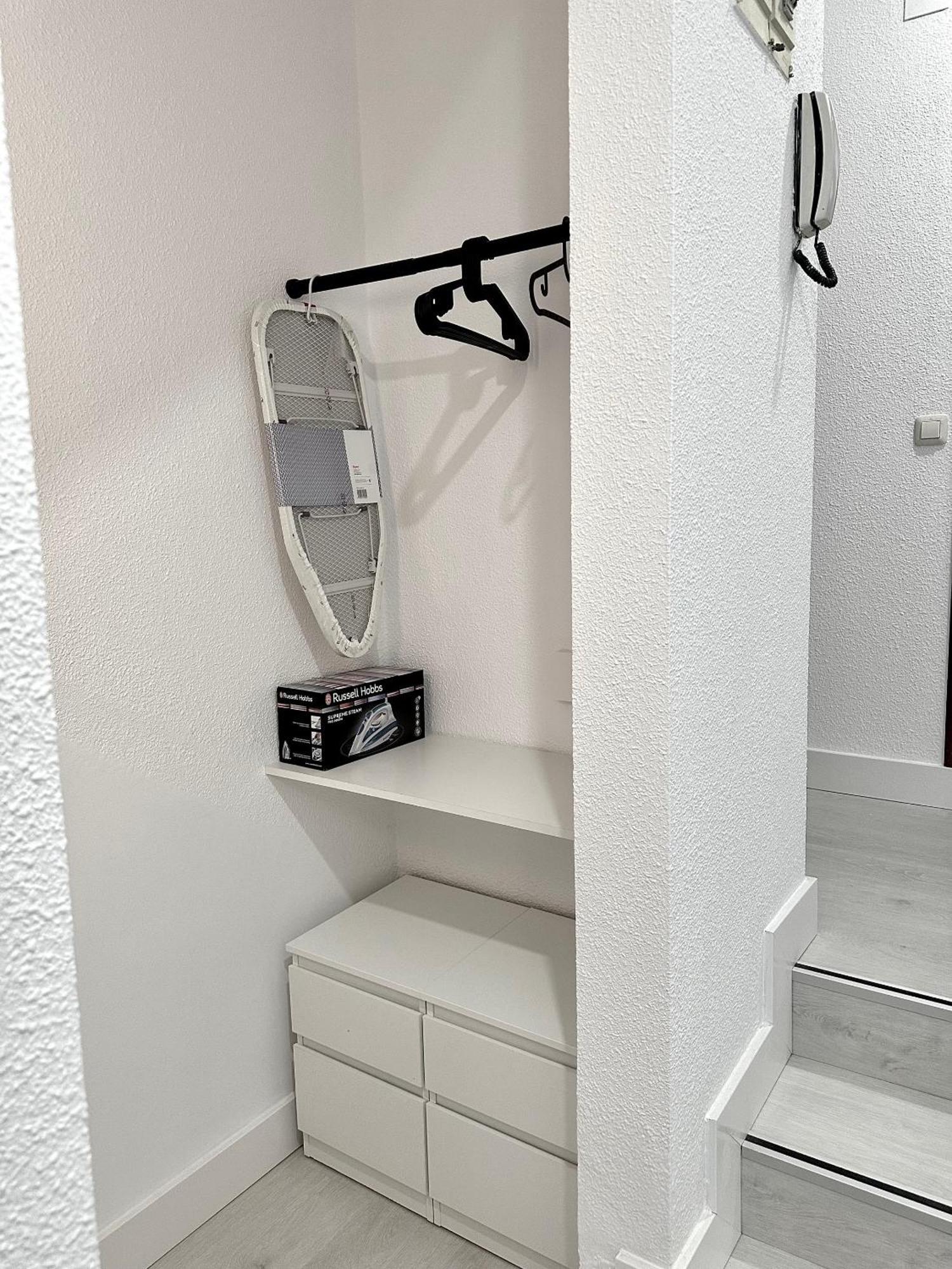 Apartamentos Val De 코밀라스 외부 사진